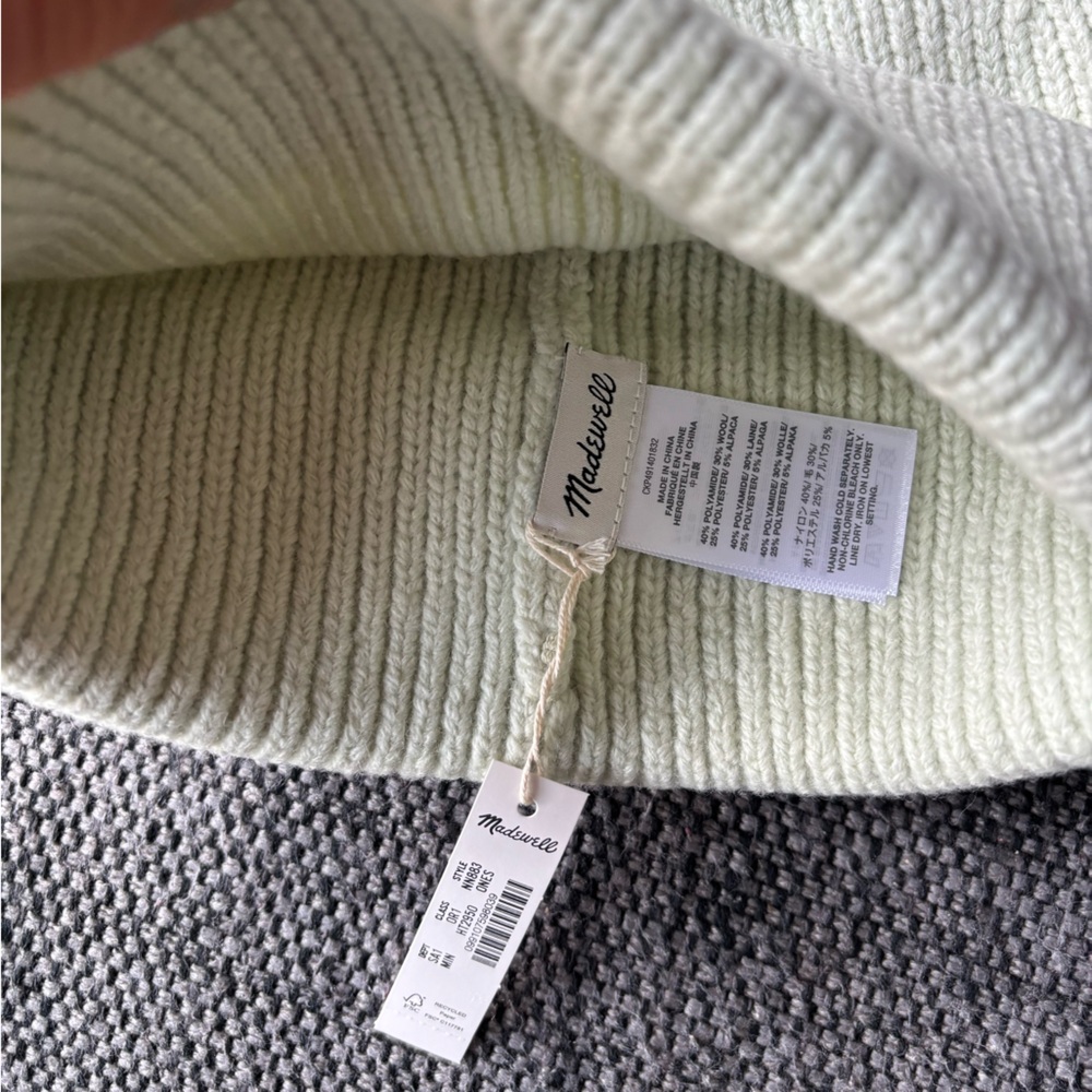 Madewool wool knit beanie NEW - Picture 3 of 4